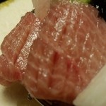 しのはら - 熟成させているそう。色味は悪くなるが、くどさがなくなるとのこと。腐る寸前がベストだそう。腐った場合は賄になるそうです・・・。