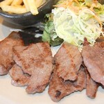 塊肉 石窯焼 肉's Kitchen きたうち - 