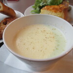 Cafe de MOU - 本日のスープは、じゃがいものポタージュ