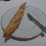 レストラン タテル ヨシノ 銀座 - パン