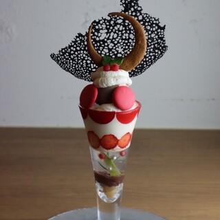 夜パフェ専門店パフェテリア ベル_2