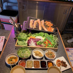 サムギョプサル 韓国料理 バブ 梅田店 - 