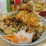 Tendon Tenya - 冬野菜の天丼 ＋ イカ天（新聞折り込みチラシ入っていた無料券）