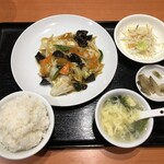 Tyuukaryouri Niko - 八宝菜ランチ：８００円（税込）【２０２１年１２月撮影】