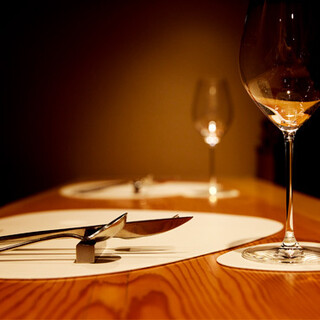 We offer selection courses that are perfect for anniversaries ◎ We also boast a wide variety of wines