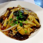 美食天府　食乃壺 - 何かの茸餡かけ