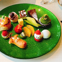 アイリス - 食べるの躊躇するほどかわいい
