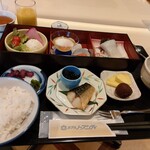 Hoteru No-Sushi Thi - 朝食膳