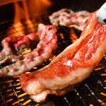 黒金29 - すきやきカルビの調理風景