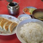 餃子定食750円