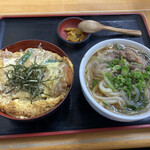 三よし - カツ丼と肉うどん880円