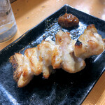 やきとり良太 - なんこつ（180円）