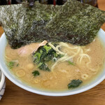 千葉家 - ラーメン並