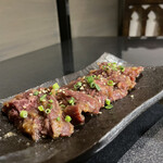 焼肉 神宮 - ニンニクハラミ