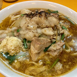 ラーメンエース - スタミナラーメン にんにく少し、焦がしアブラ