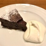 サンジャン・ピエドポー - 