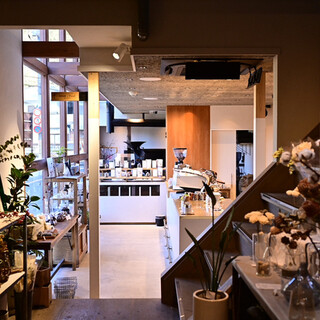 アイランド ストーン コーヒー ロースターズ_2