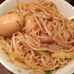 まぜそばをよく混ぜて。