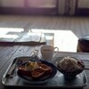 rub luck cafe - 料理写真:しらす丼とフレンチトースト