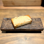 薪鳥新神戸 - 鶏のリエット薪焼きパン