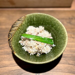 薪鳥新神戸 - 土鍋鶏そぼろご飯 ニラ