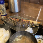 おいしい料理とお酒 ぼちぼち - 鯖塩。