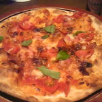 坐・和民 佐賀南口駅前店 - 厚切りベーコンのトマトピザ