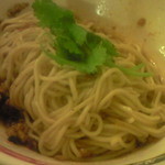 青島食堂 - 四川担々麺