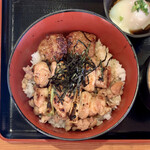 鳥兆 - 焼鳥丼 ¥900