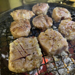 ホルモン居酒屋さとちゃん - 豚タン