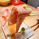Yakiniku 名もなき名店へ 一切入魂一枚売り焼肉 - 