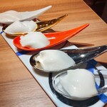 Yakiniku 名もなき名店へ 一切入魂一枚売り焼肉 - 