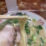 長浜ラーメン 味のまんぷく - 極細麺