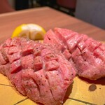 Yakiniku 名もなき名店へ 一切入魂一枚売り焼肉 - 