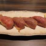 くずし和食 花菜 - 2021年の｢黒毛和牛炙りにぎり寿司｣1078円