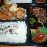 アルル - 人気のアルル風ビーフ弁当￥１０００