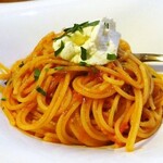 イルクオーレ ピアットスズキ - 辛味トマトのスパゲティアラビアータ