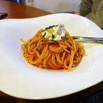 イルクオーレ ピアットスズキ - 辛味トマトのスパゲティアラビアータ