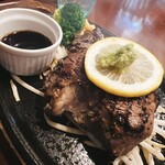 からだ想いの肉ダイニング鉄重 - 