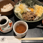 香るつけ蕎麦　蕎麦花 - 蕎麦花風まぜ肉蕎麦