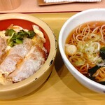 Jikaseimen Uchisoba - カツ丼セット