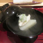 銀座 しのはら - 「とら河豚と聖護院かぶらのお椀」