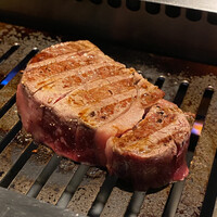 焼肉&手打ち冷麺 二郎 KANAYAMA - 宮崎県Ａ５和牛のシャトーブリアン