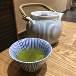 うなぎ料理 吉野屋 - 緑茶美味い