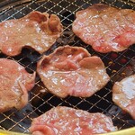 Yakiniku Shuen Kuidaore - 上タン