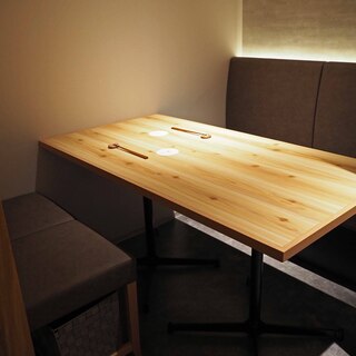 プライベート感あるテーブル席