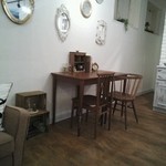 アンユ アンド リリー - 店内　禁煙◎