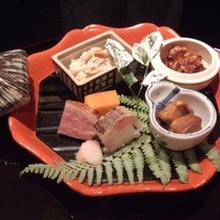 北新地 湯木 本店 - 冬を演出した綺麗な盛り付け!!食が進みます☆
