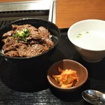 焼肉家 KAZU 神楽坂 - 