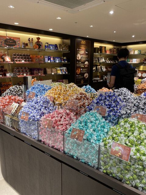 Lindt Chocolat Boutique Nagoya Sanrodo Ten photo 4